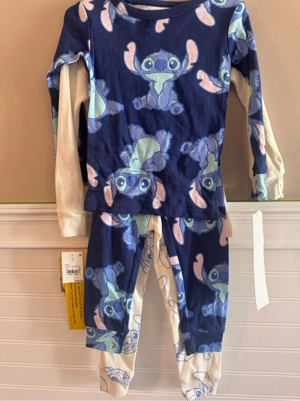 NWT Disney Stitch Aloha Cream & Navy Kids Pajama Set